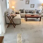 בית נופש Anthos House *