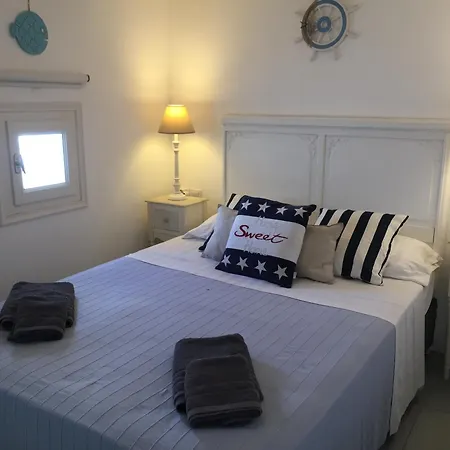 Semesterbostad Anthos House