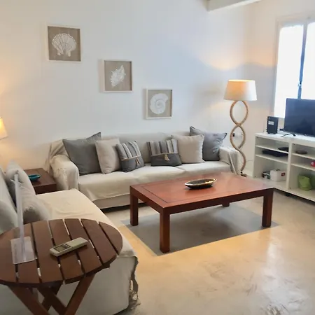 Anthos House Semesterbostad *