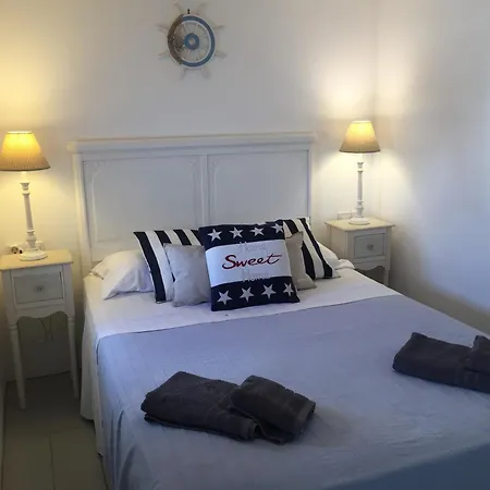 Anthos House * אורנוס