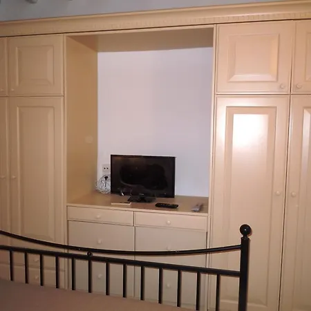 Дом отдыха Anthos House *