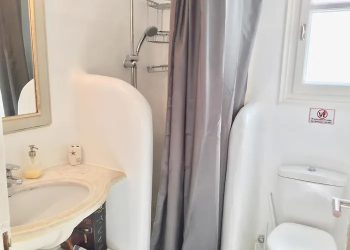 Anthos House * Ornósz