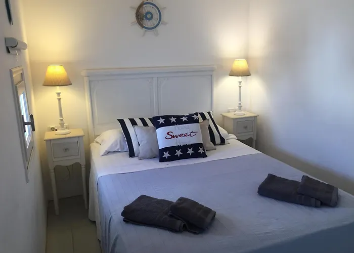 Anthos House * Ornósz