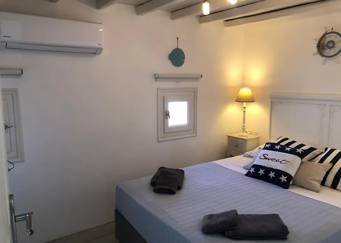 Anthos House Nyaraló