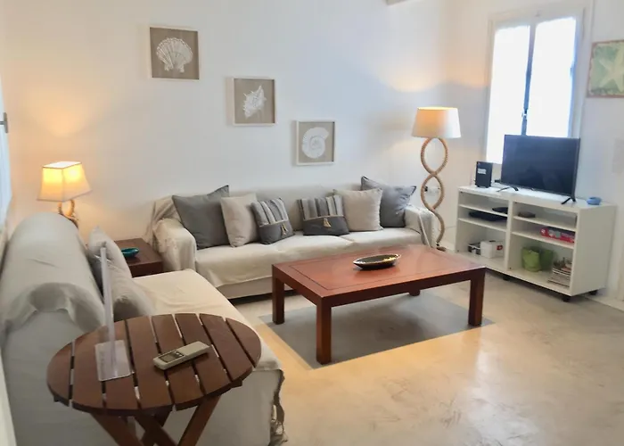 Anthos House Nyaraló *